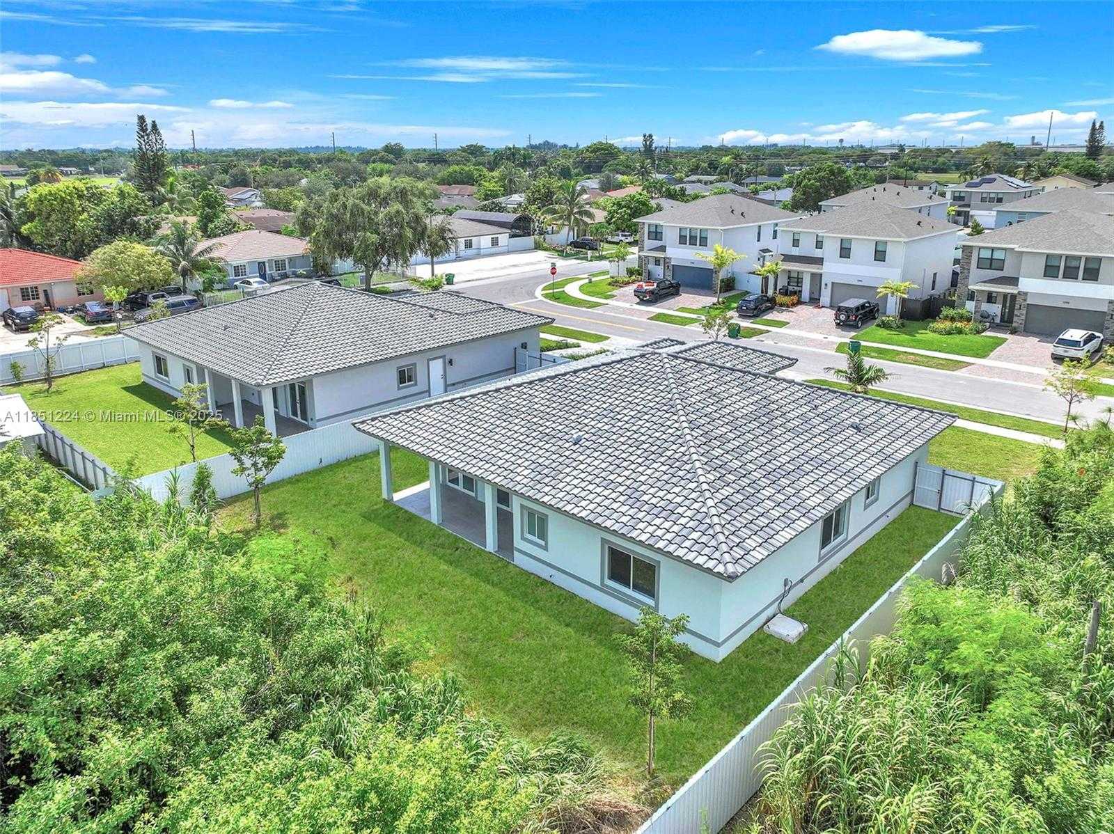 Small Image of 12911 SOUTH WEST 266TH TER, Homestead Number 7