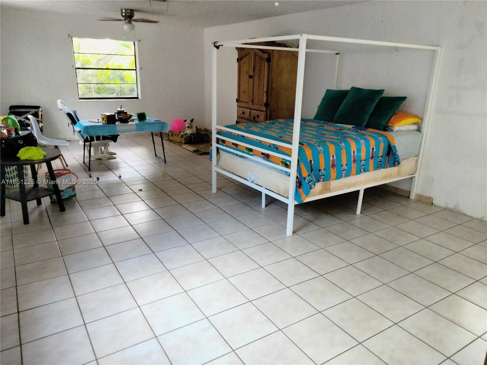 Small Image of 14902 SOUTH WEST 65TH TER, Miami Number 15