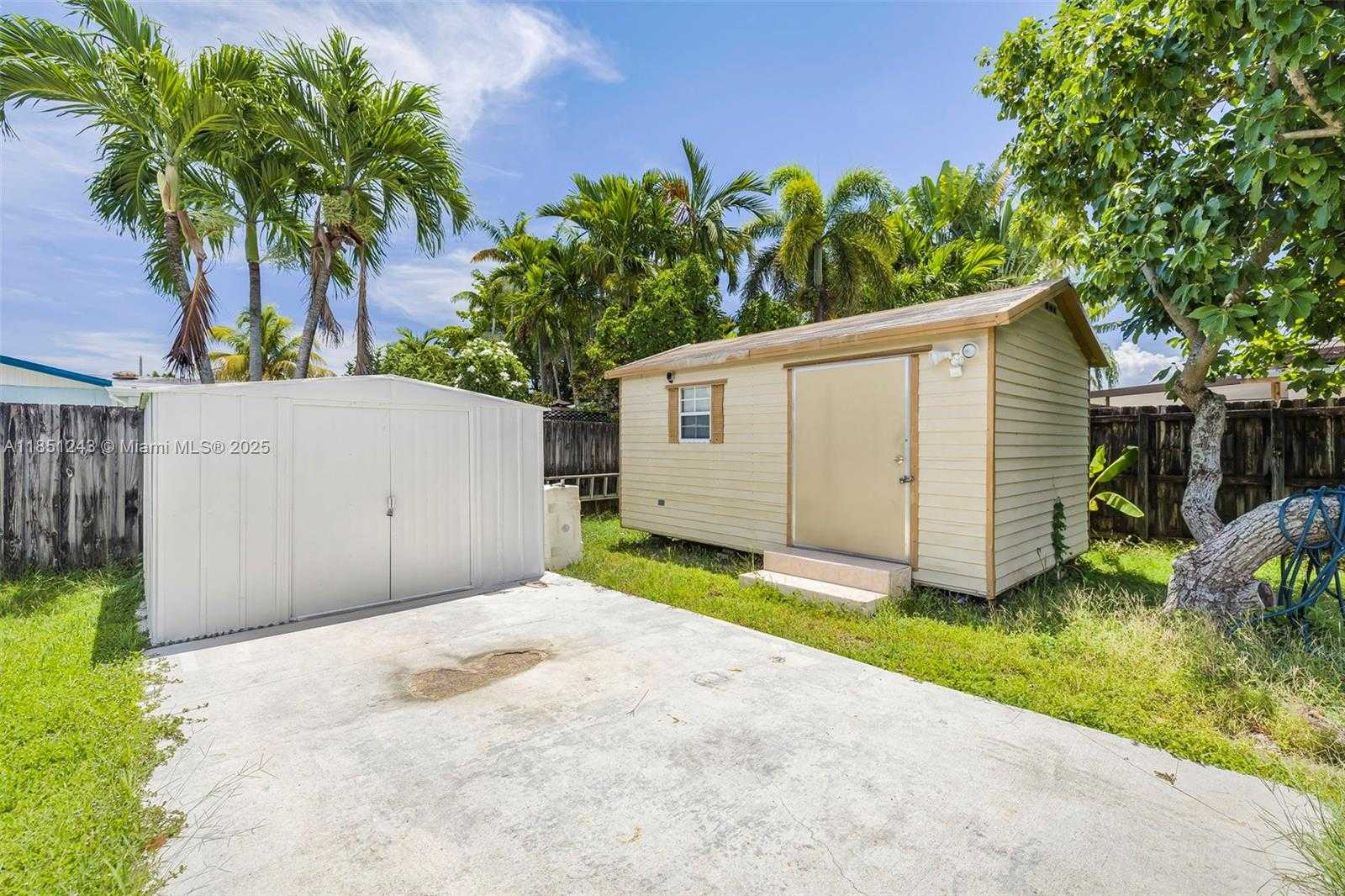 Small Image of 25425 SOUTH WEST 128TH AVE, Homestead Number 27