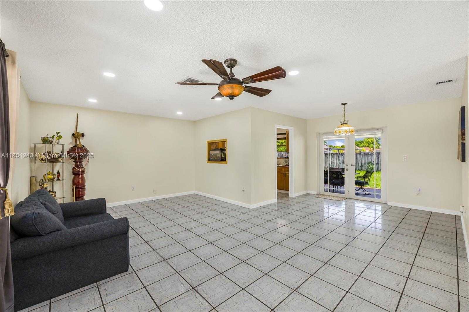 Small Image of 25425 SOUTH WEST 128TH AVE, Homestead Number 3