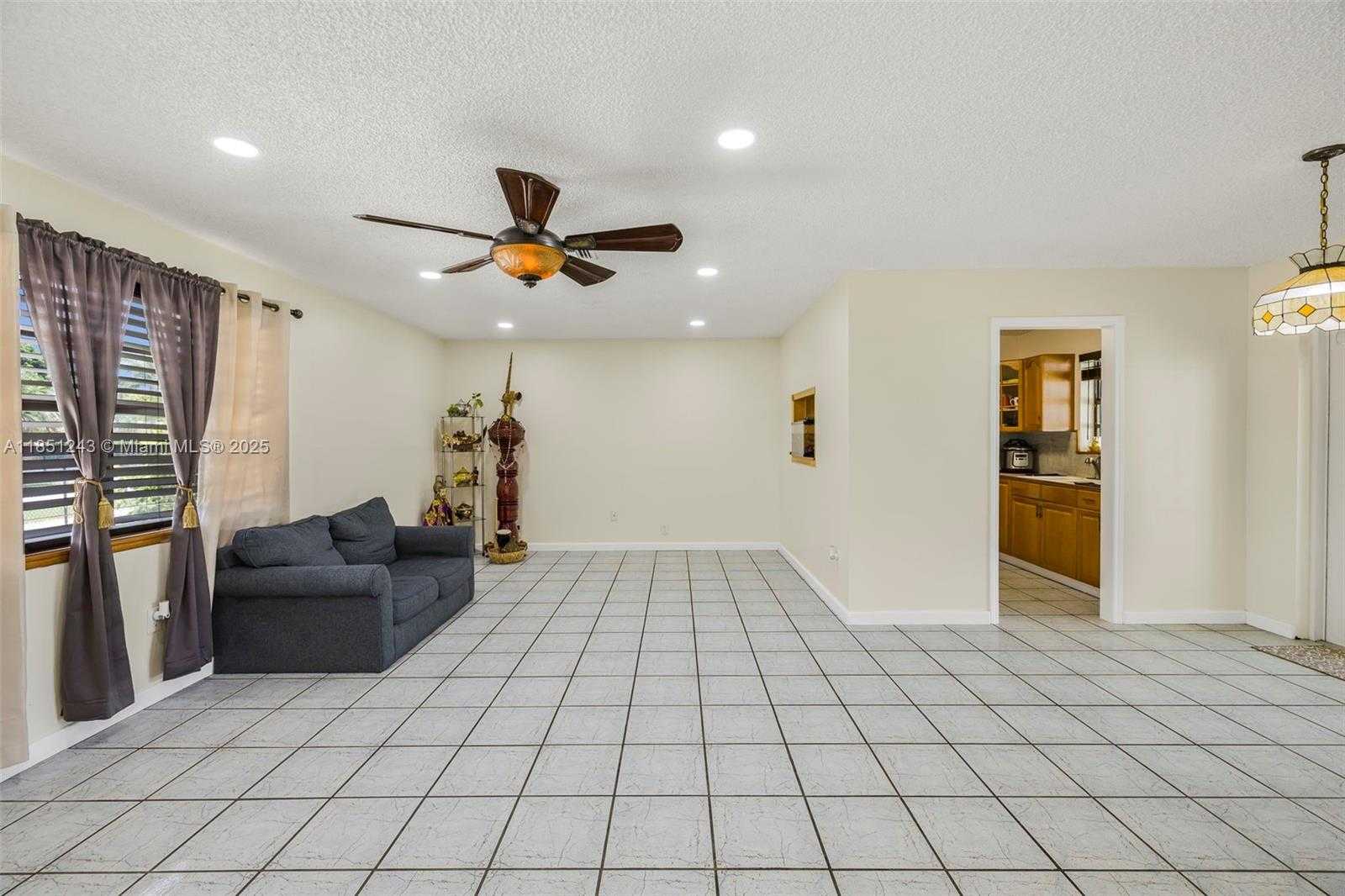 Small Image of 25425 SOUTH WEST 128TH AVE, Homestead Number 4
