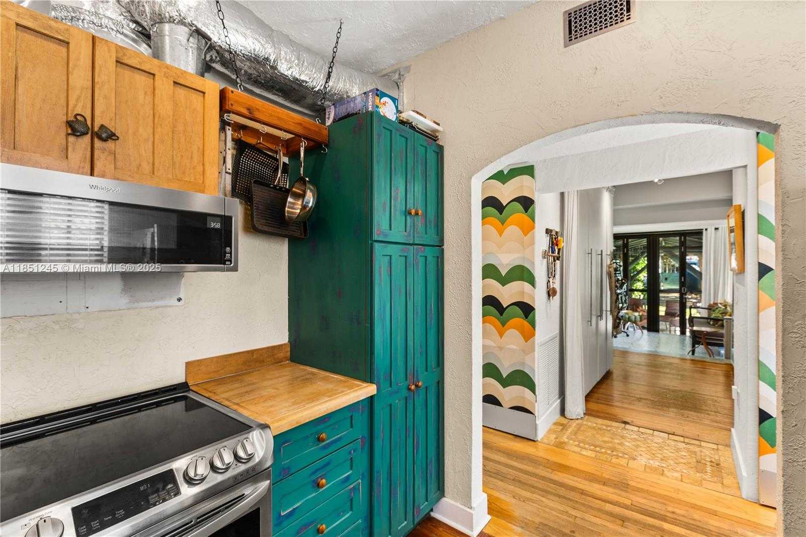 Small Image of 1510 MADRID STREET, Coral Gables Number 13