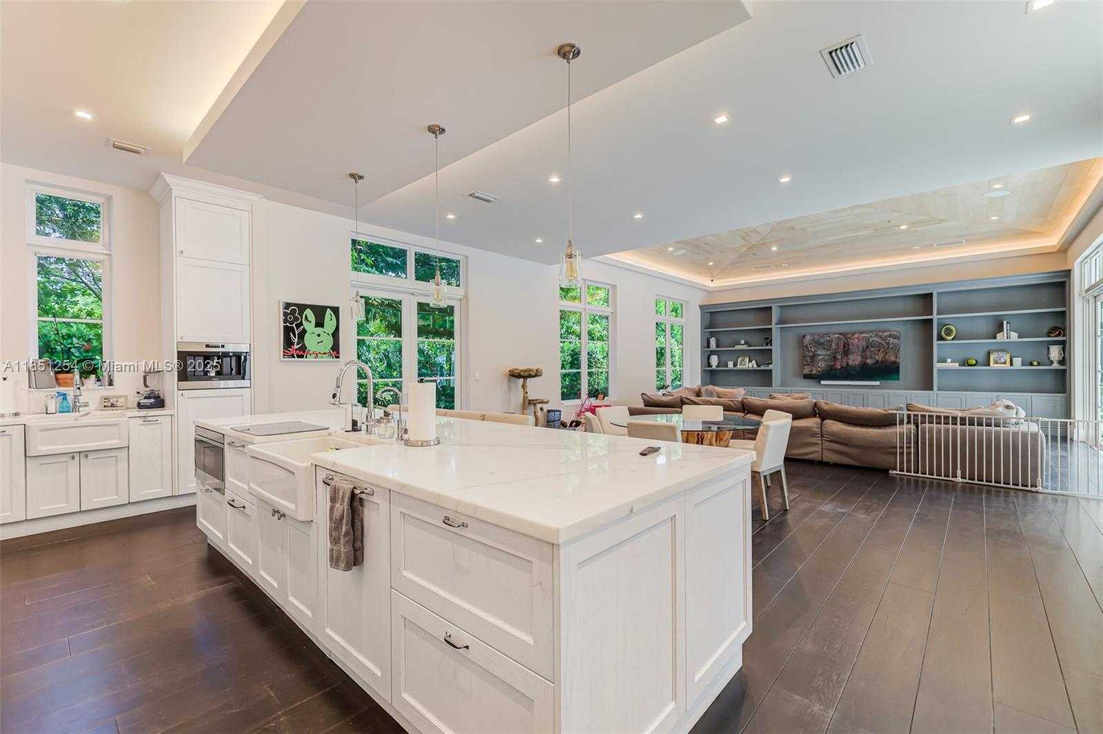 Small Image of 13580 SOUTH WEST 67TH AVE, Pinecrest Number 14