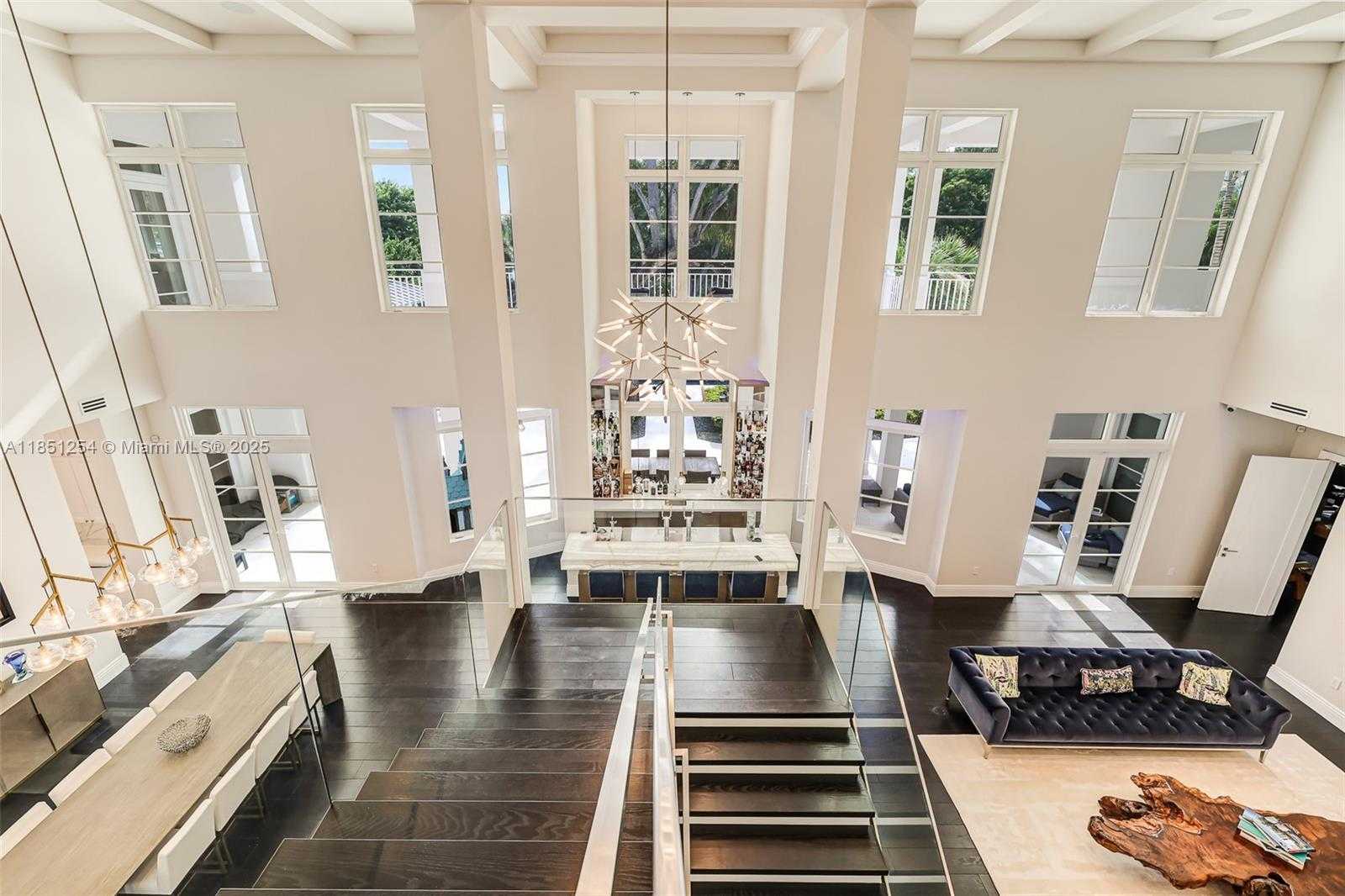 Small Image of 13580 SOUTH WEST 67TH AVE, Pinecrest Number 19