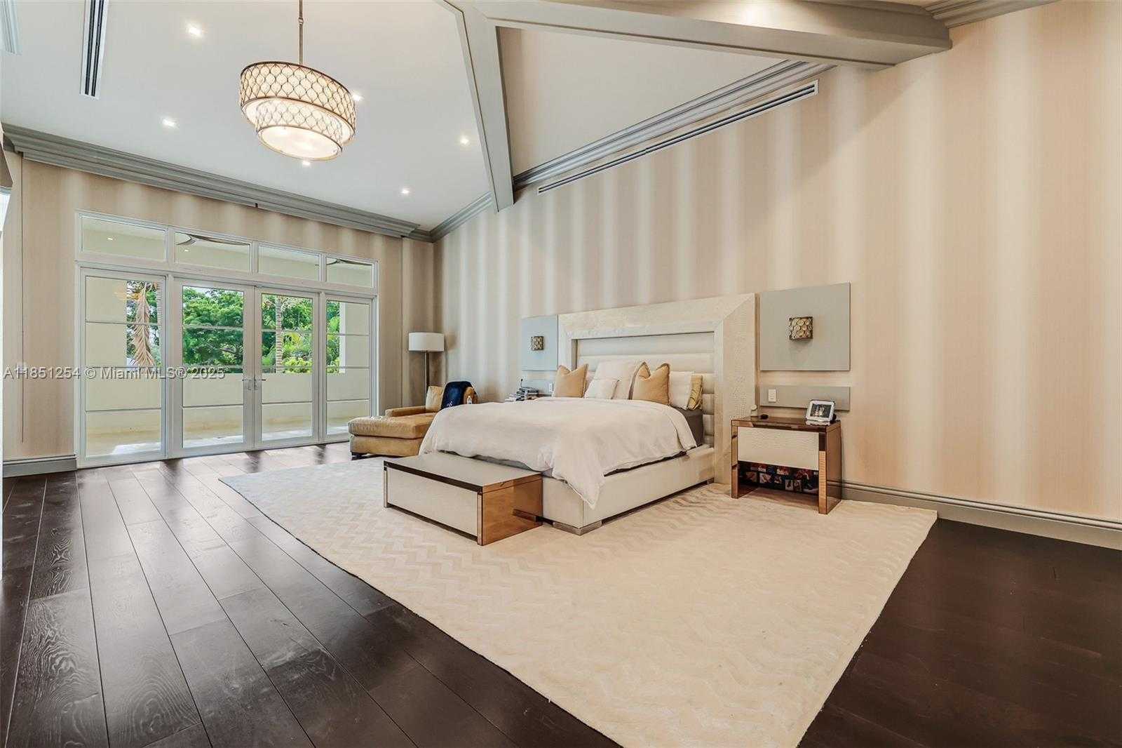 Small Image of 13580 SOUTH WEST 67TH AVE, Pinecrest Number 20