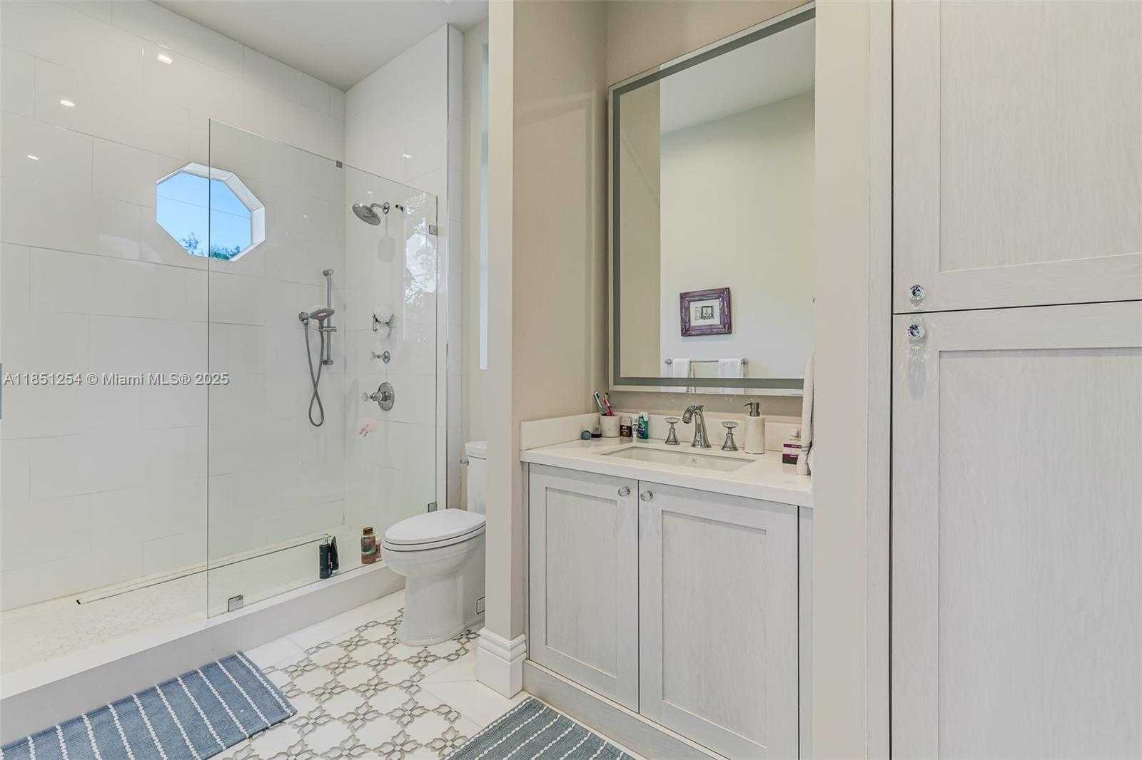 Small Image of 13580 SOUTH WEST 67TH AVE, Pinecrest Number 27