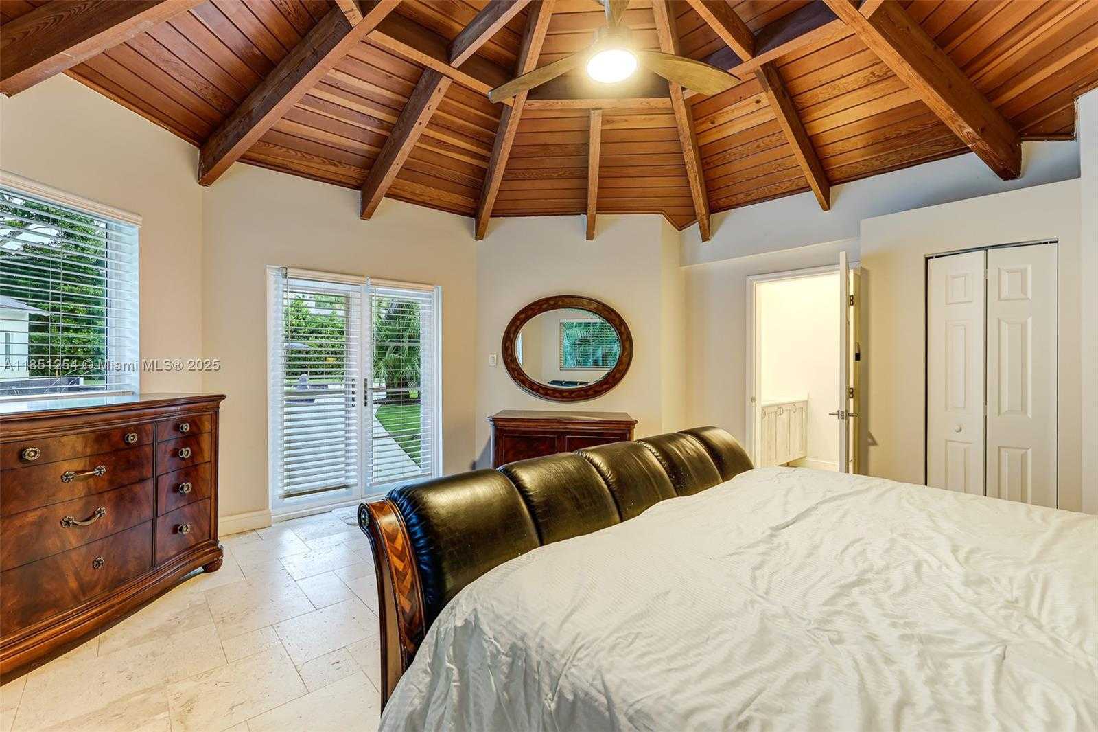 Small Image of 13580 SOUTH WEST 67TH AVE, Pinecrest Number 30
