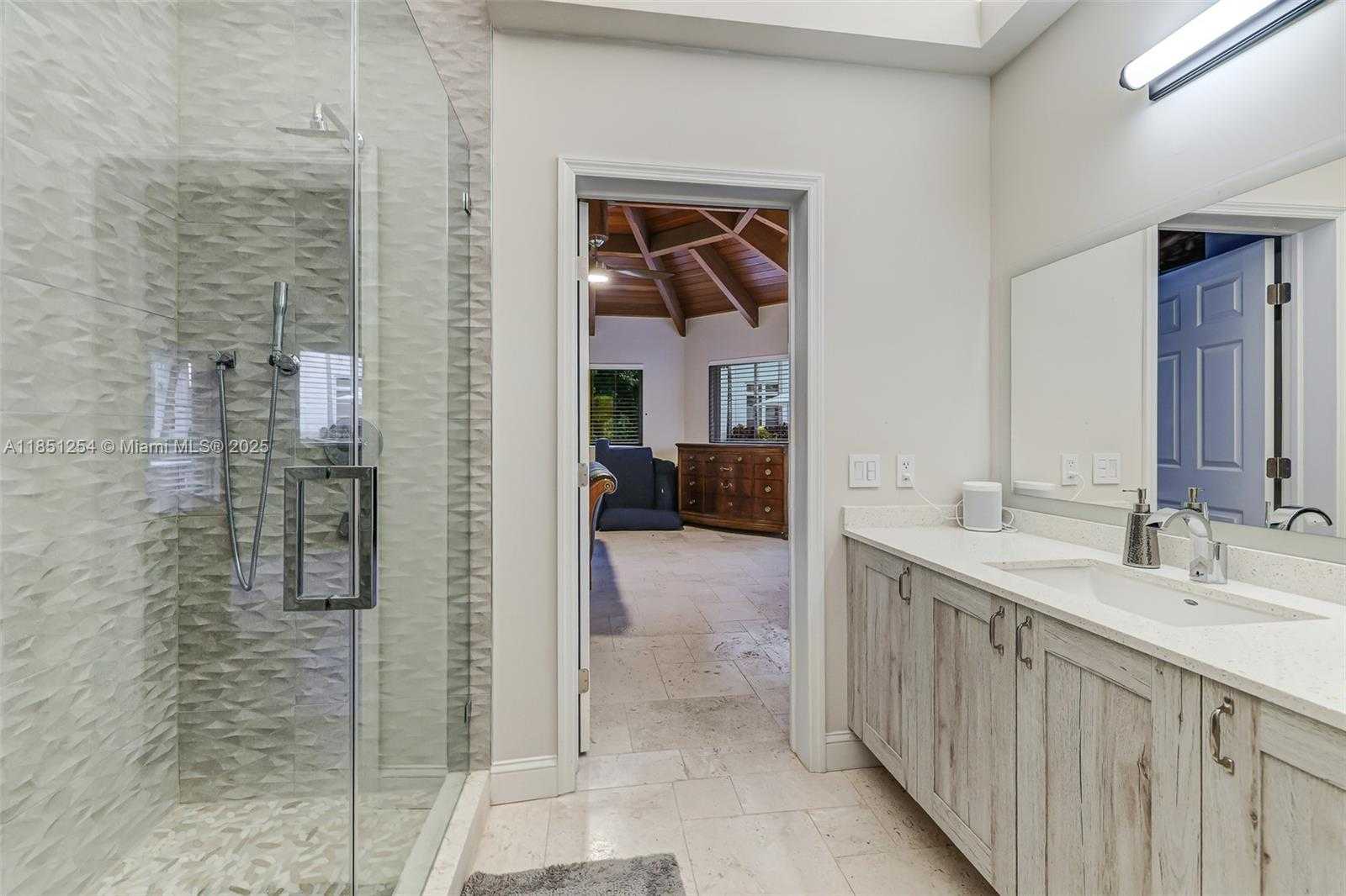 Small Image of 13580 SOUTH WEST 67TH AVE, Pinecrest Number 31