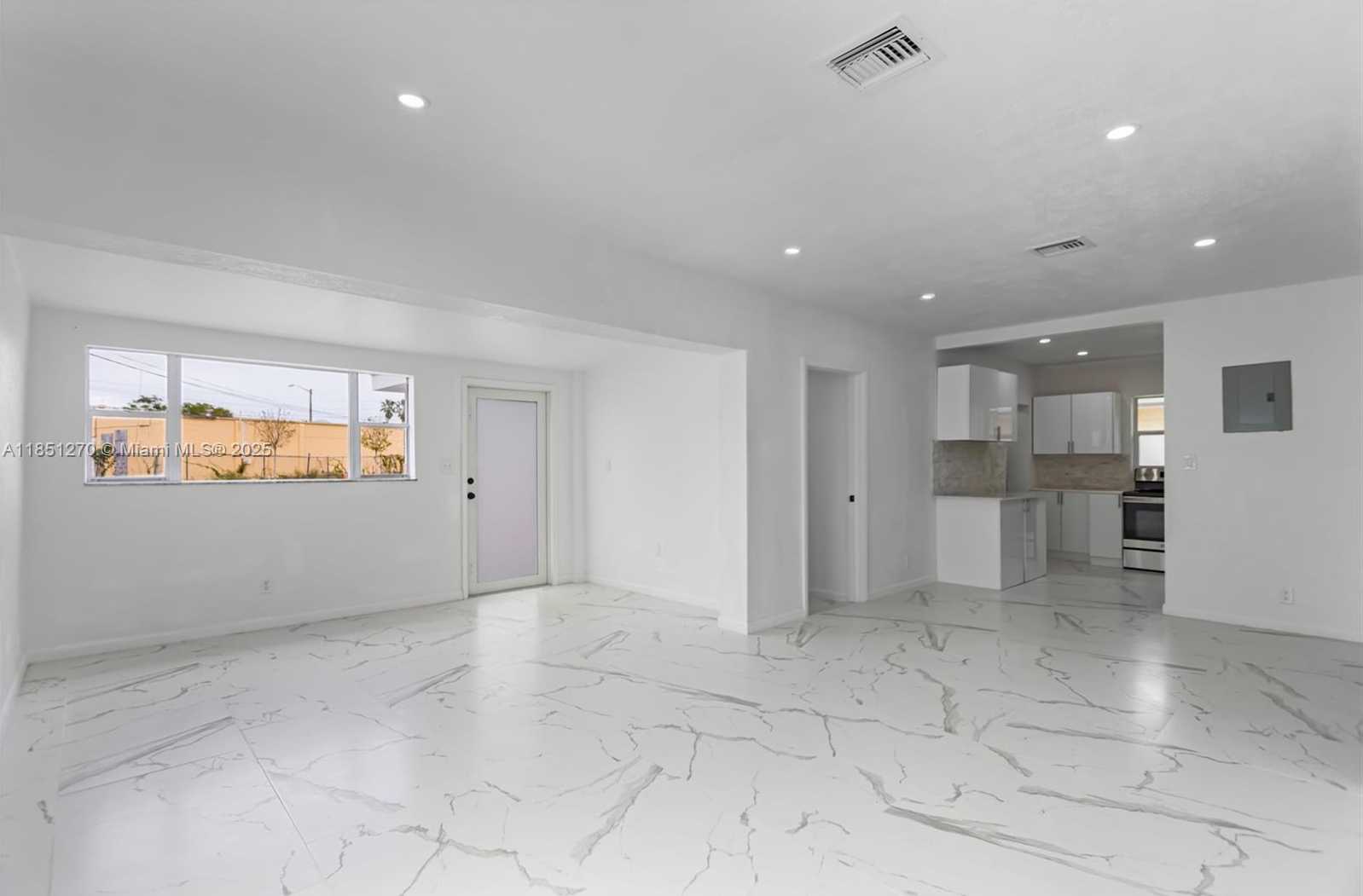 Small Image of 988 NORTH WEST 10TH ST, Hallandale Beach Number 11