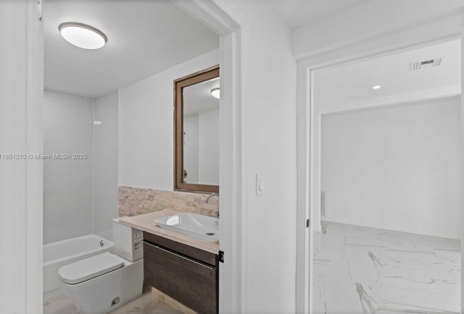 Small Image of 988 NORTH WEST 10TH ST, Hallandale Beach Number 29