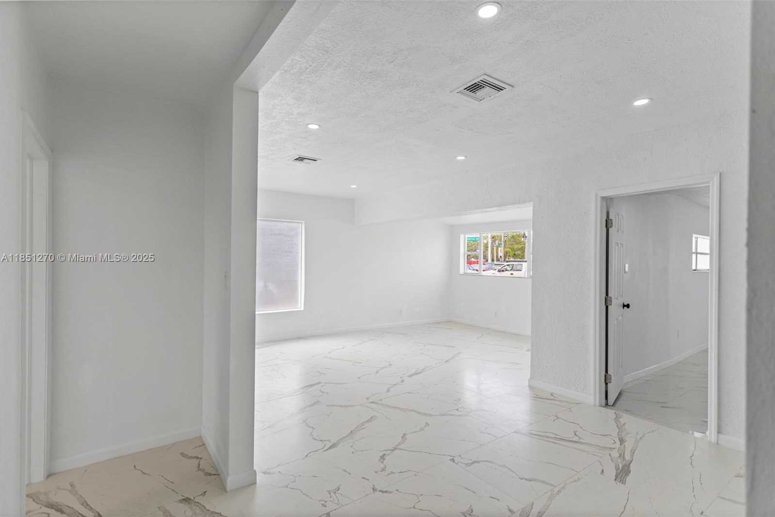 Small Image of 988 NORTH WEST 10TH ST, Hallandale Beach Number 38