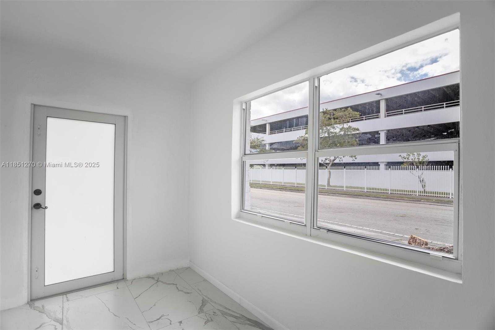 Small Image of 988 NORTH WEST 10TH ST, Hallandale Beach Number 9