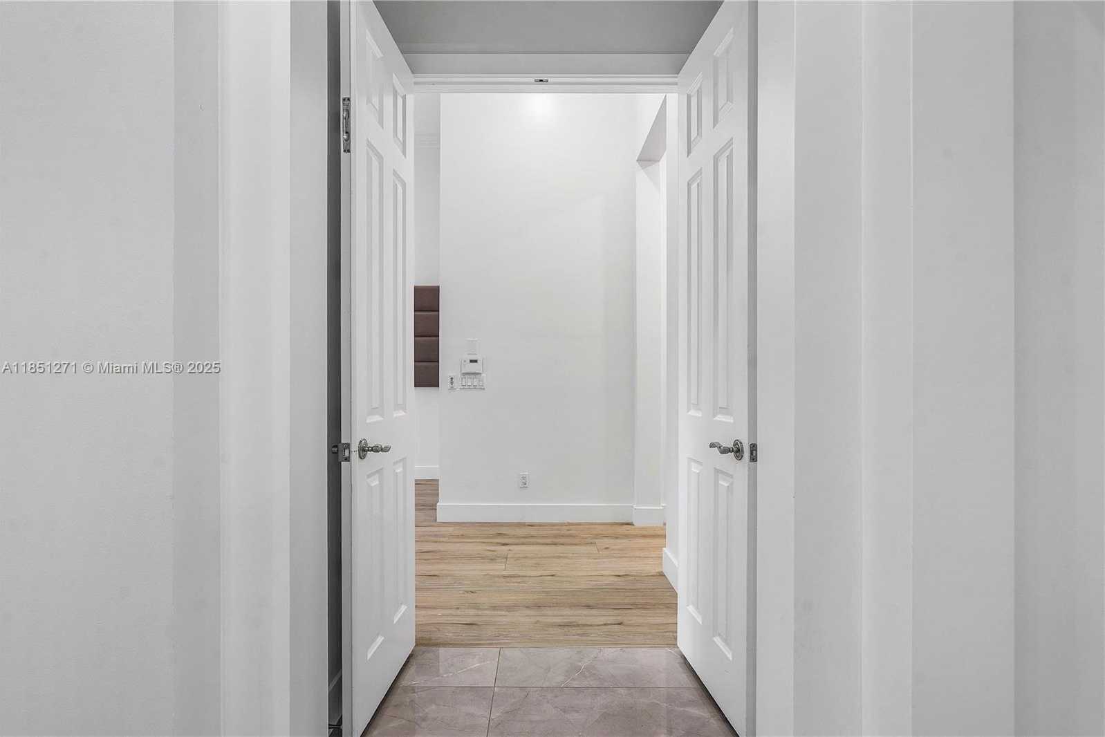 Small Image of 11098 CANARY ISLAND CT, Plantation Number 17