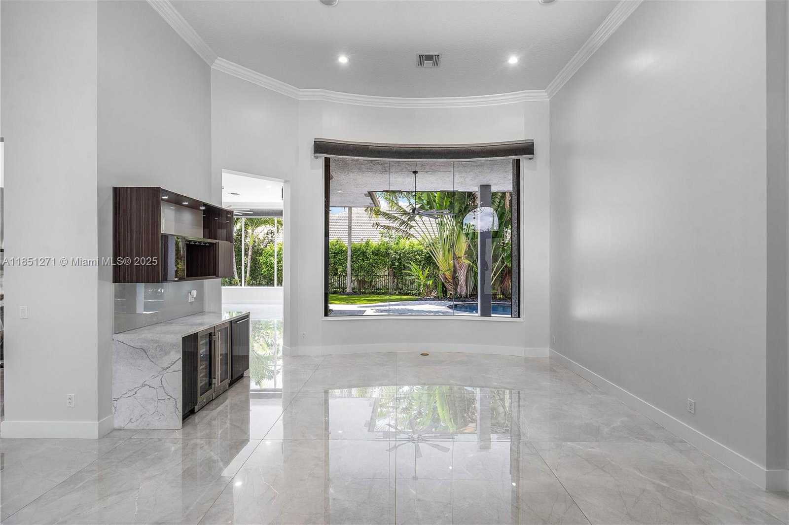 Small Image of 11098 CANARY ISLAND CT, Plantation Number 3