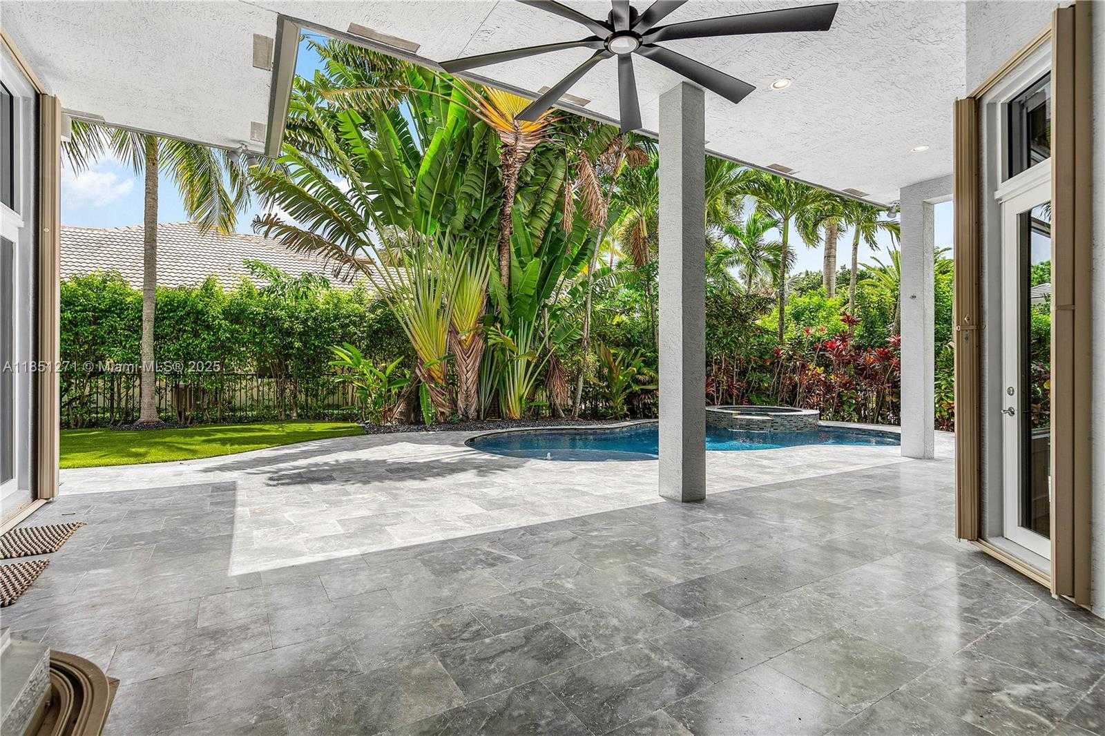 Small Image of 11098 CANARY ISLAND CT, Plantation Number 42