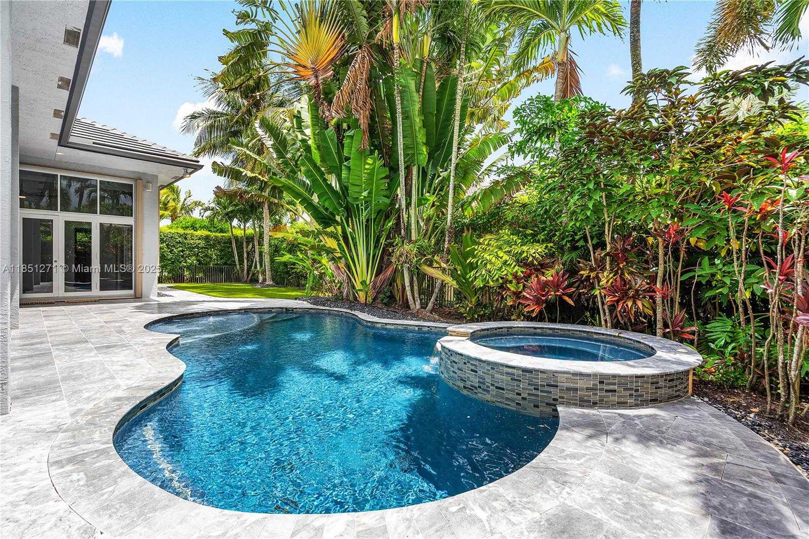 Small Image of 11098 CANARY ISLAND CT, Plantation Number 45