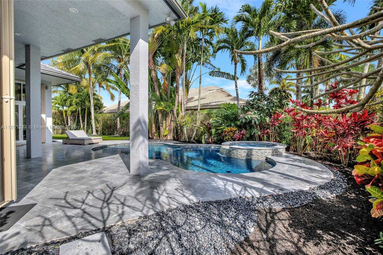 Small Image of 11098 CANARY ISLAND CT, Plantation Number 50