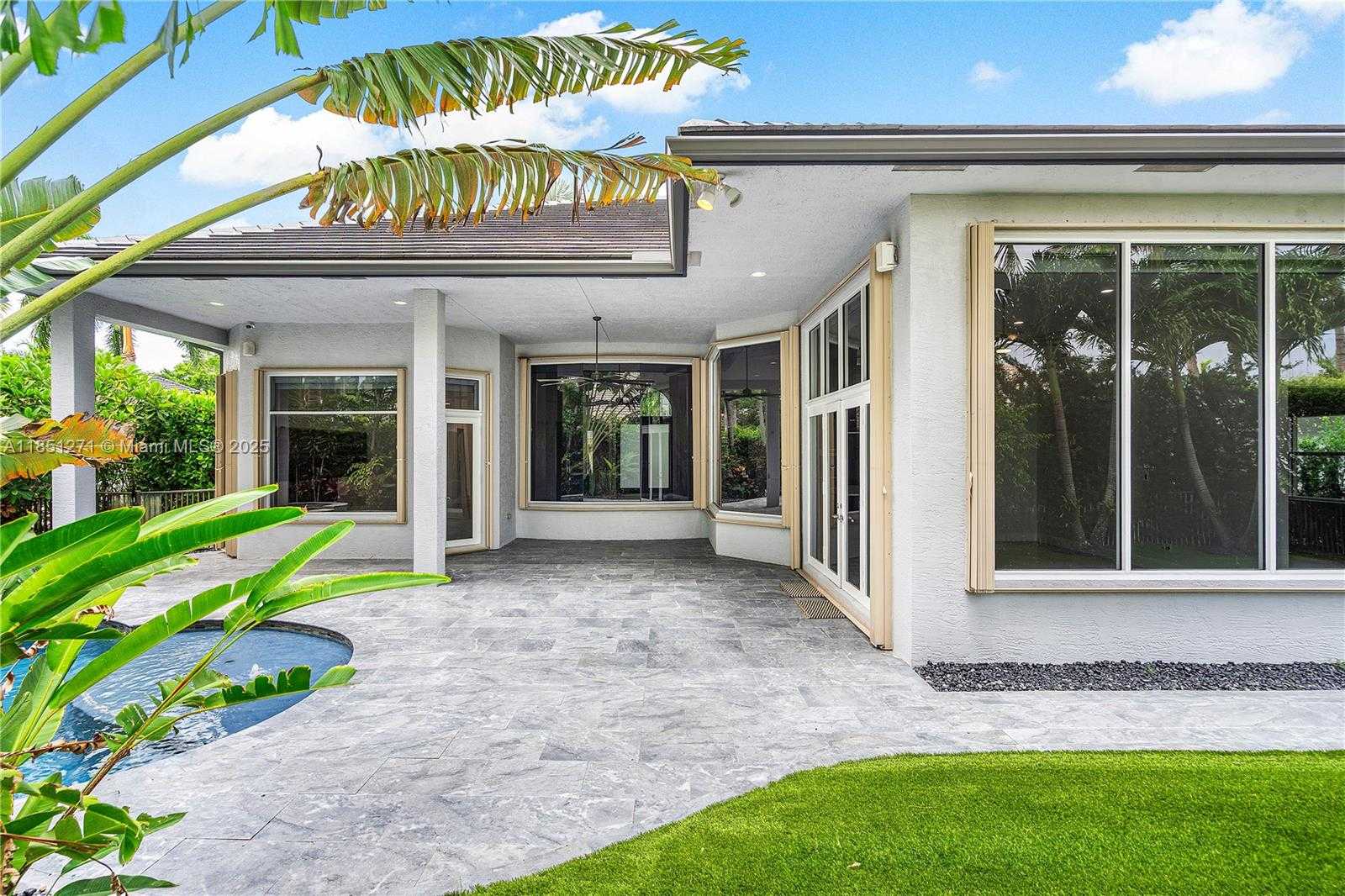 Small Image of 11098 CANARY ISLAND CT, Plantation Number 55