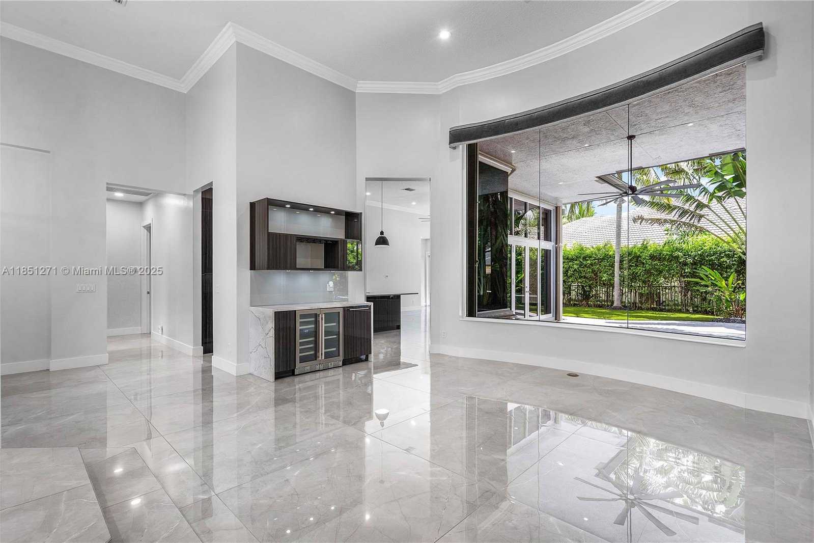 Small Image of 11098 CANARY ISLAND CT, Plantation Number 8