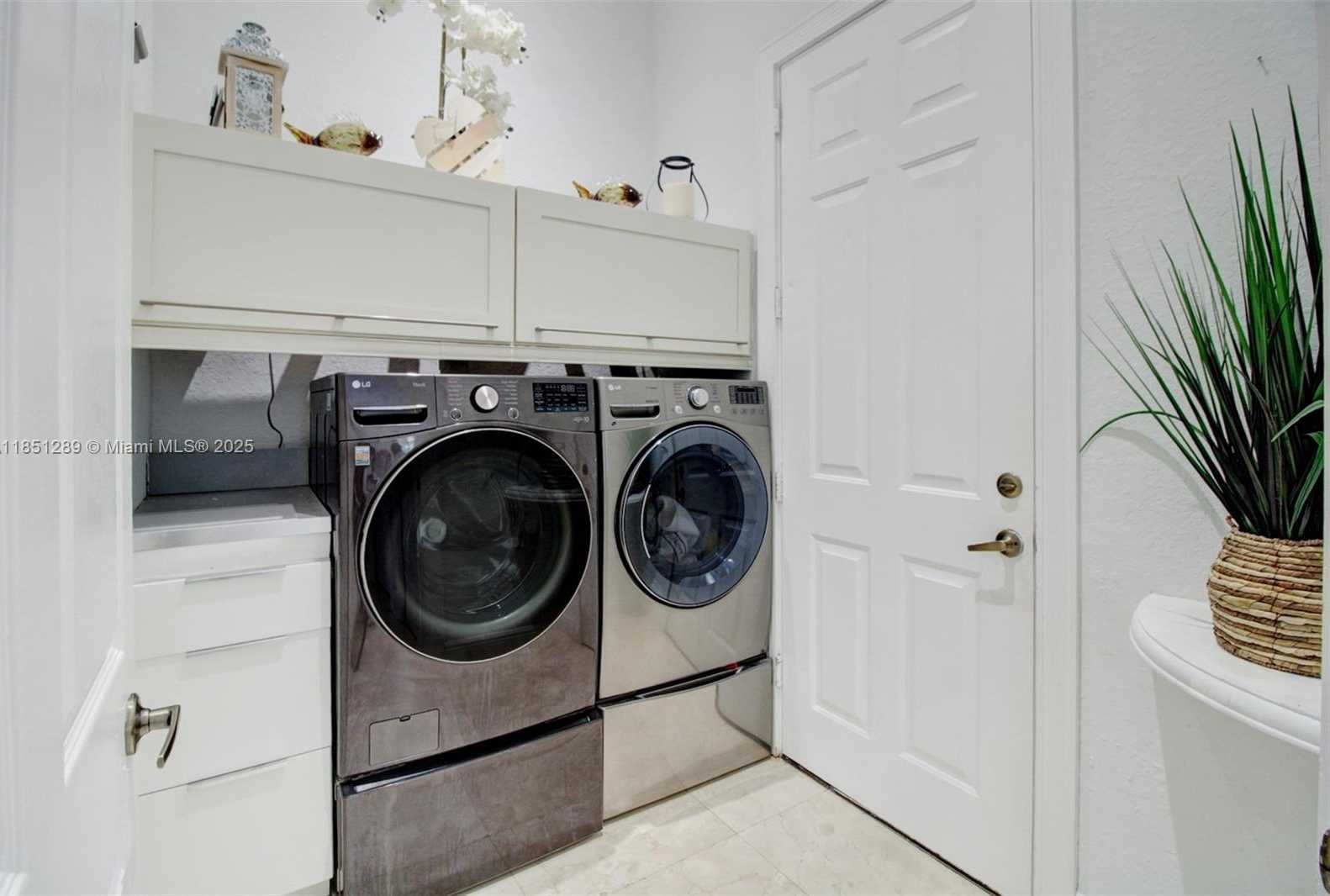 Small Image of 18757 SOUTH WEST 79TH AVE, Cutler Bay Number 35