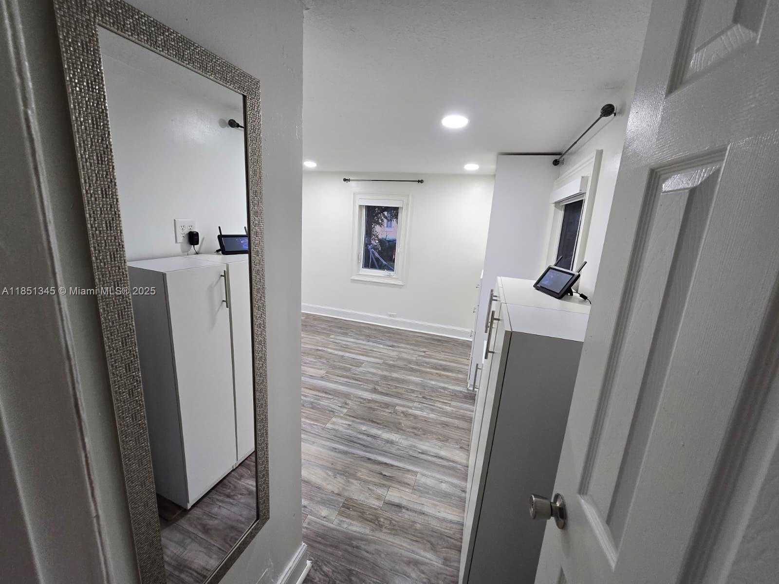 Small Image of 11201 SW AVE 55TH LOT 1 BOX 35, Miramar Number 11