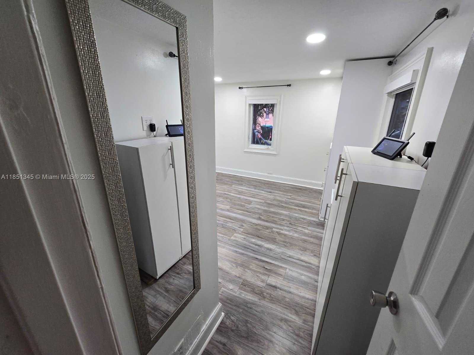 Small Image of 11201 SW AVE 55TH LOT 1 BOX 35, Miramar Number 12