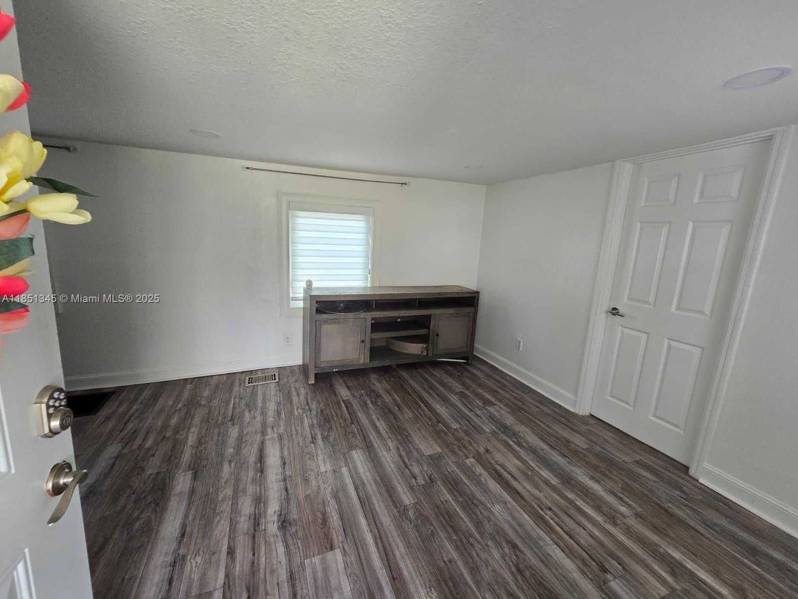 Small Image of 11201 SW AVE 55TH LOT 1 BOX 35, Miramar Number 18