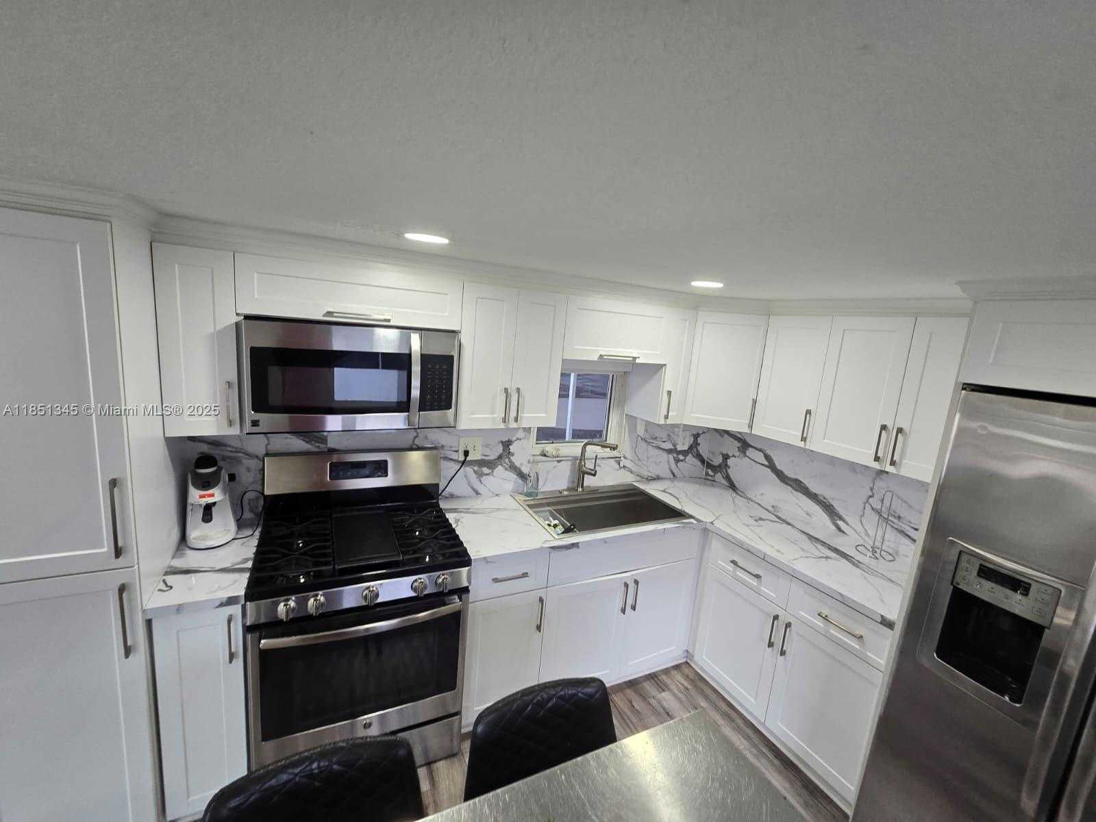 Small Image of 11201 SW AVE 55TH LOT 1 BOX 35, Miramar Number 6