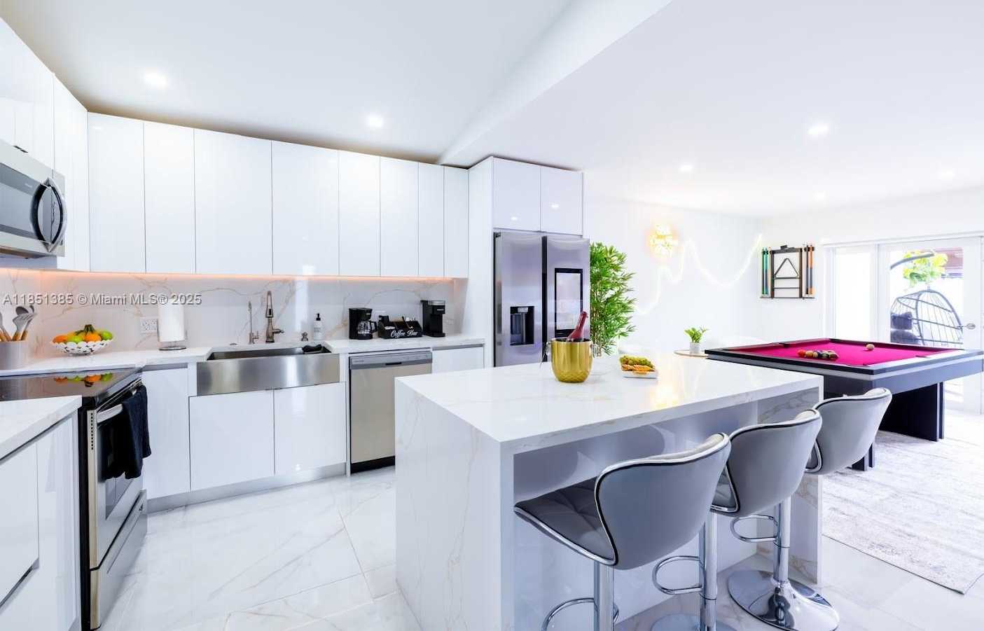 Small Image of 14354 SOUTH WEST 113TH TER, Miami Number 13