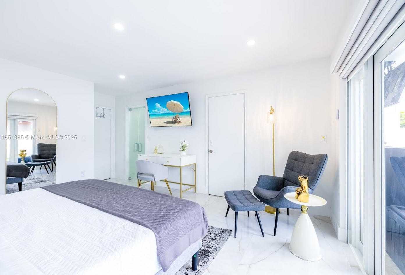 Small Image of 14354 SOUTH WEST 113TH TER, Miami Number 19