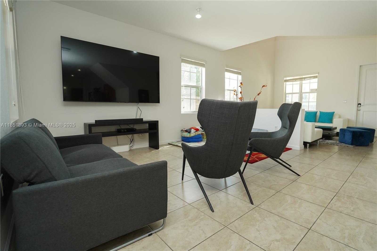 Small Image of 11587 SOUTH WEST 246TH TER, Homestead Number 10