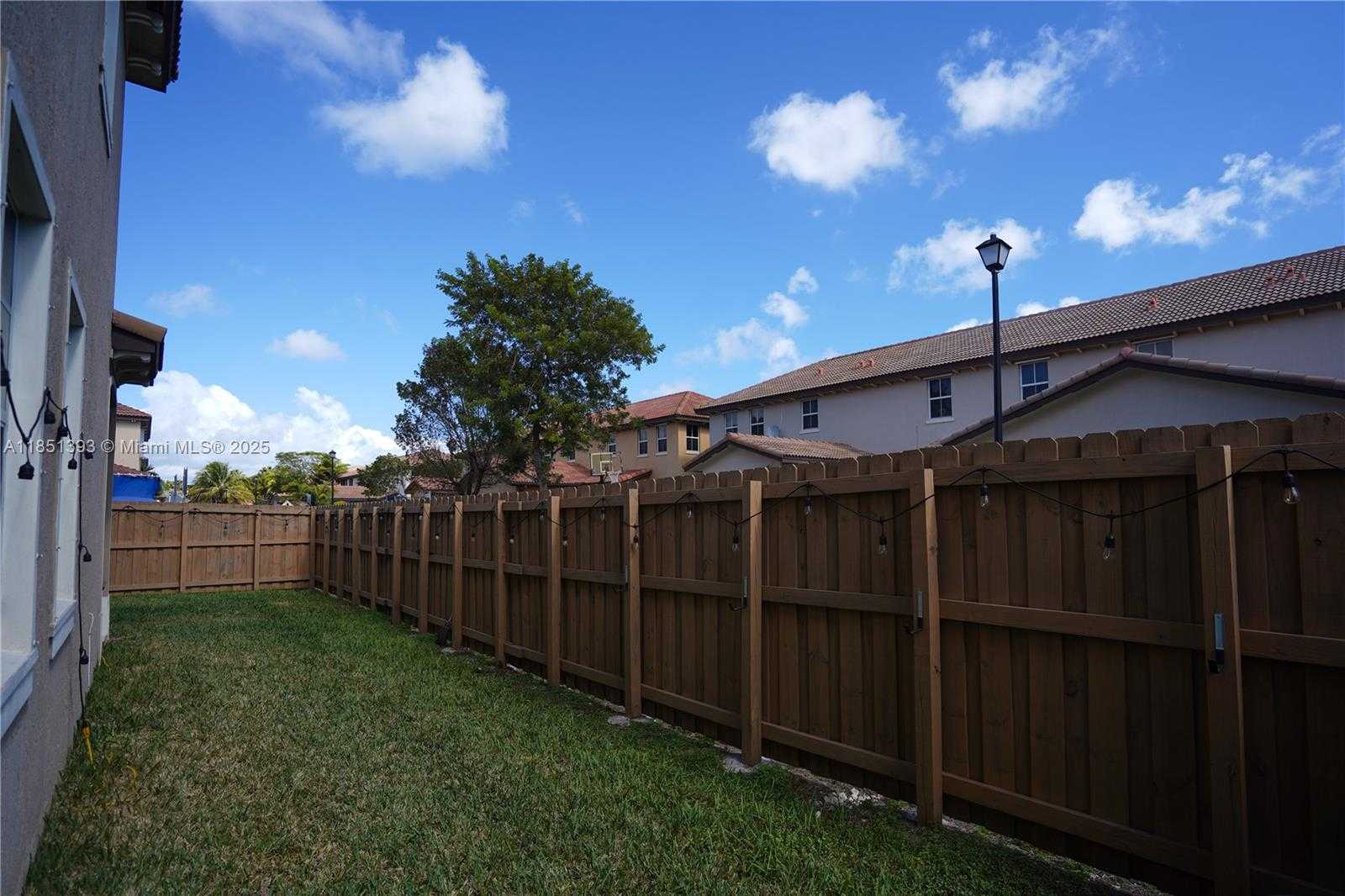Small Image of 11587 SOUTH WEST 246TH TER, Homestead Number 19