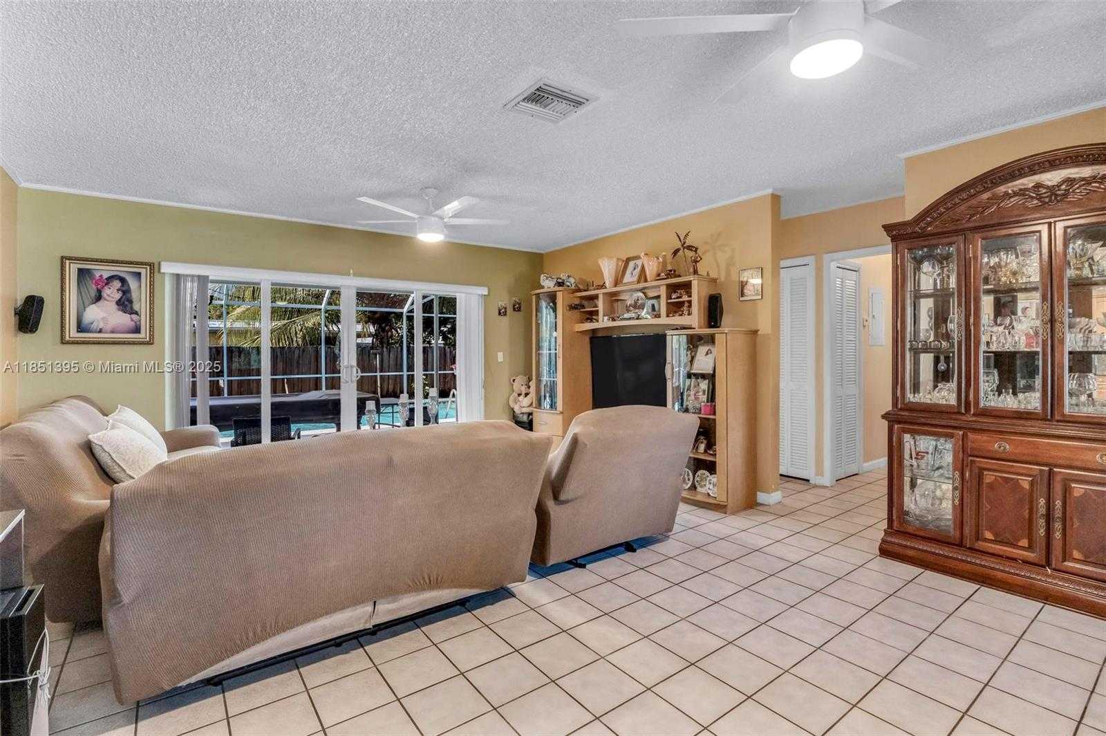 Small Image of 8711 SOUTH WEST 191ST ST, Cutler Bay Number 17