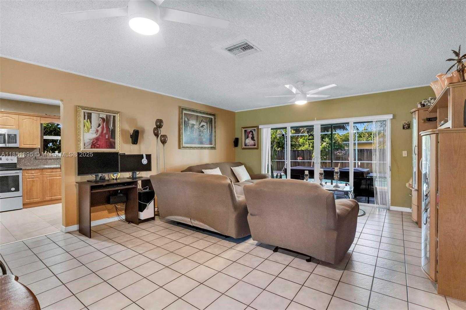 Small Image of 8711 SOUTH WEST 191ST ST, Cutler Bay Number 18