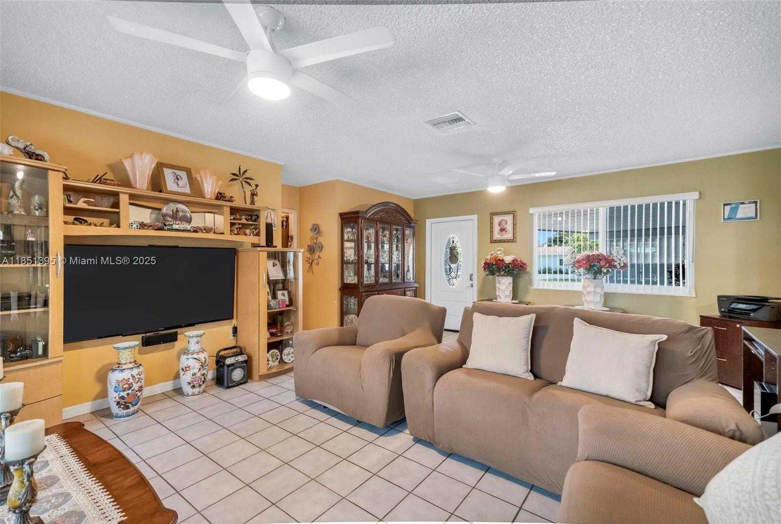 Small Image of 8711 SOUTH WEST 191ST ST, Cutler Bay Number 21
