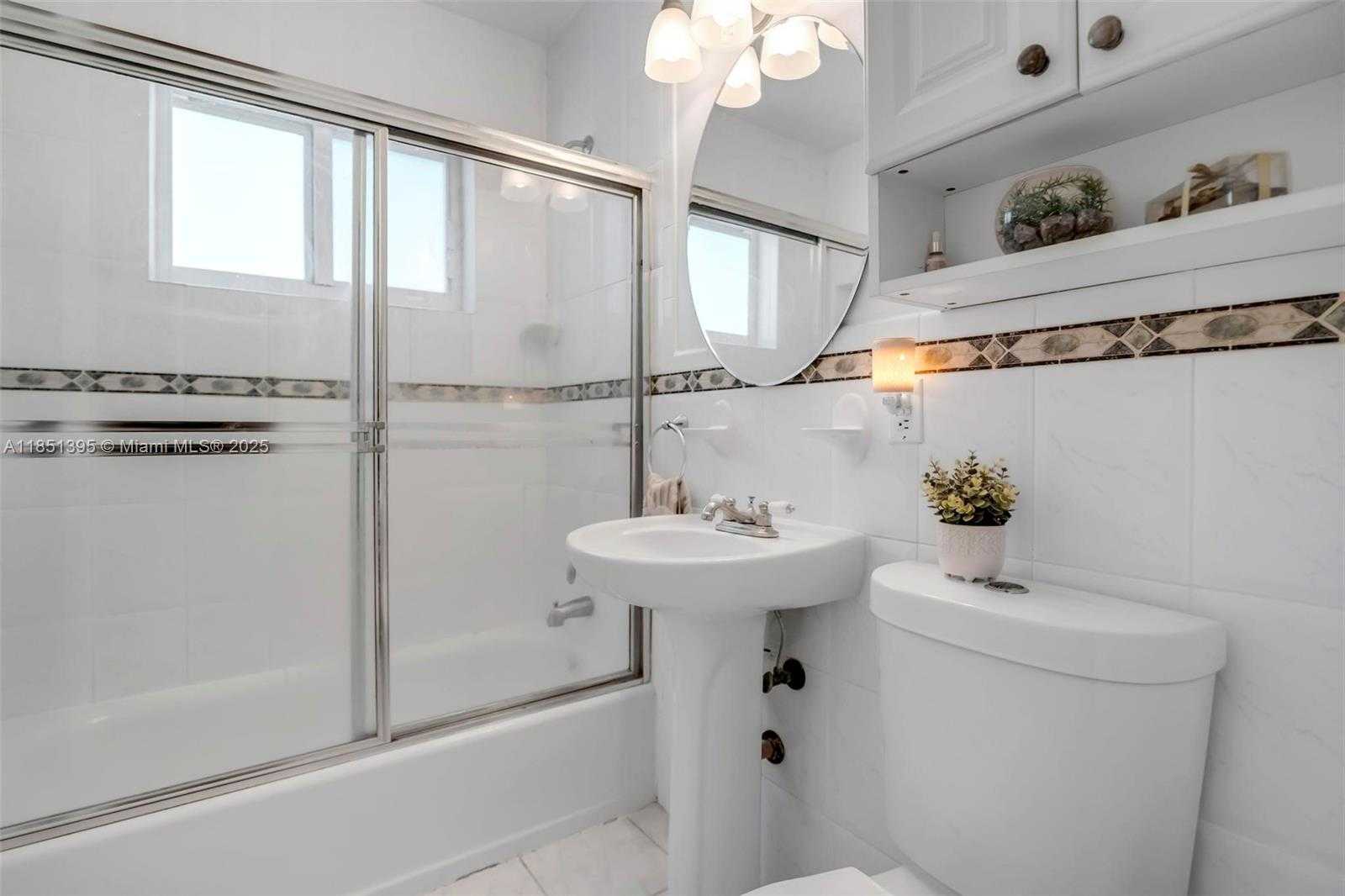 Small Image of 8711 SOUTH WEST 191ST ST, Cutler Bay Number 31