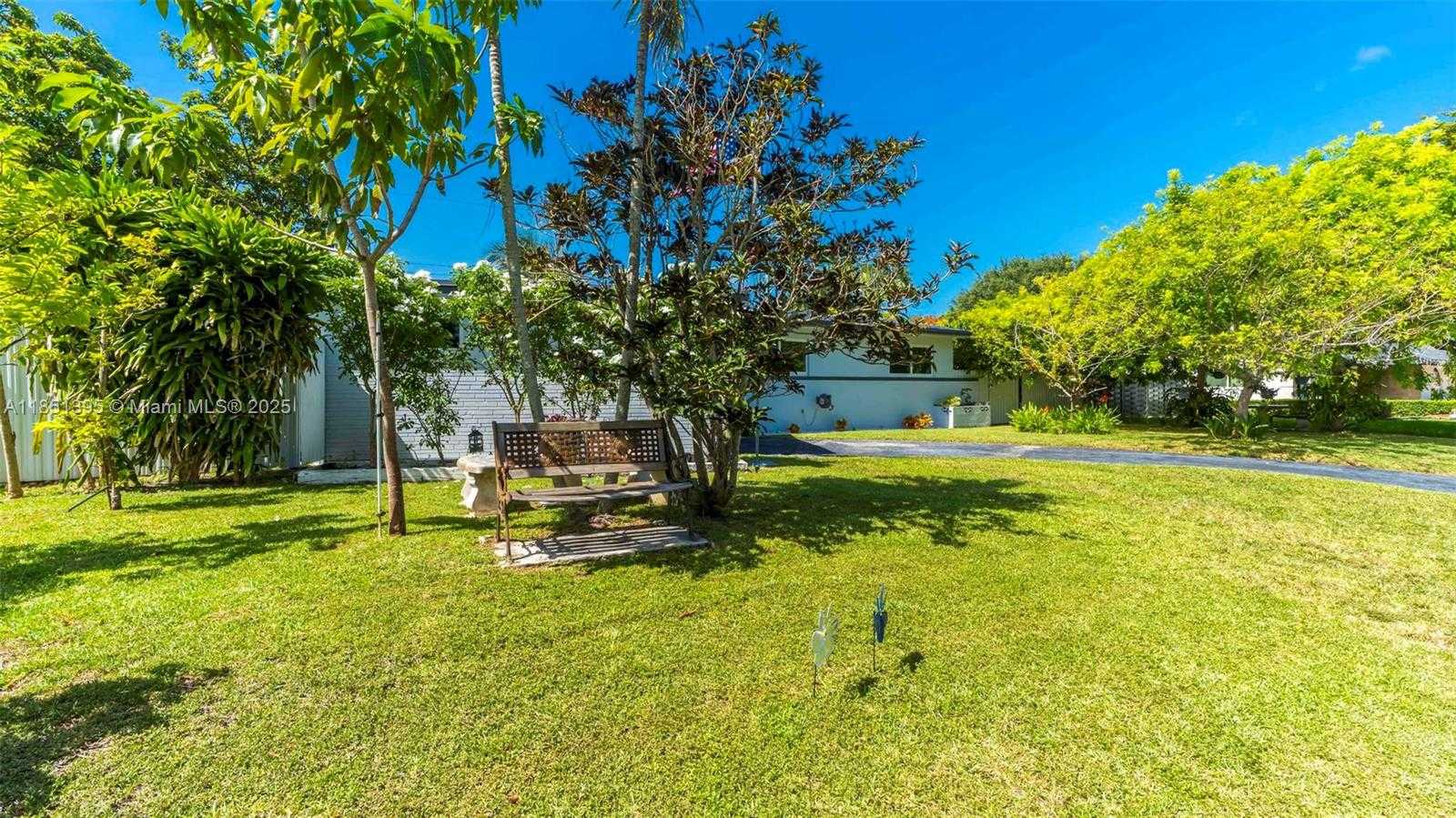 Small Image of 8711 SOUTH WEST 191ST ST, Cutler Bay Number 37