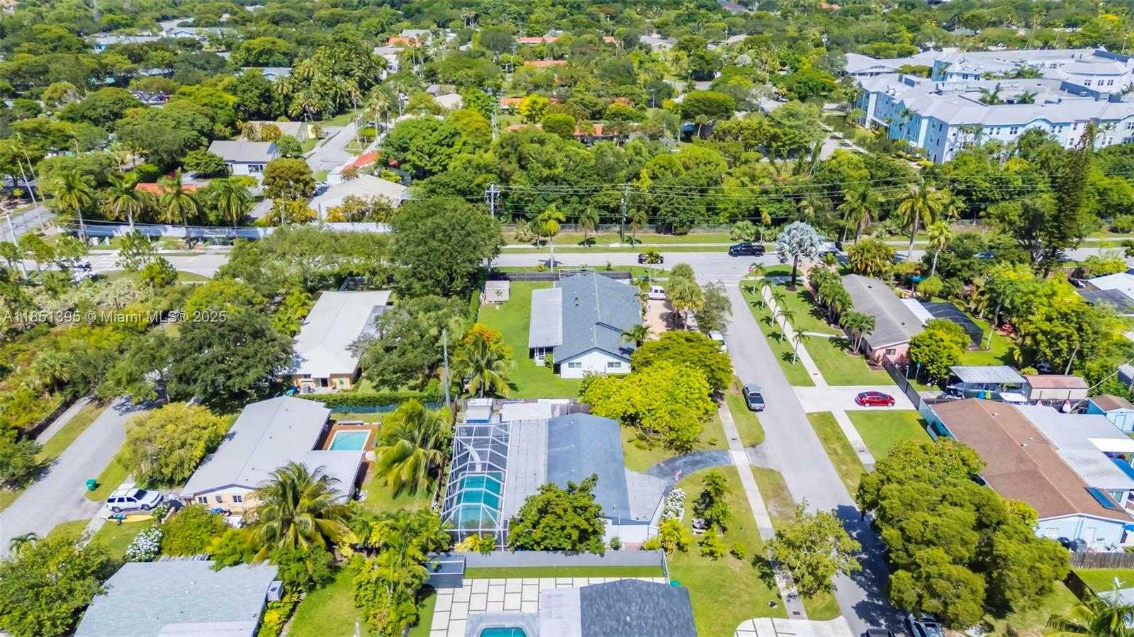 Small Image of 8711 SOUTH WEST 191ST ST, Cutler Bay Number 44