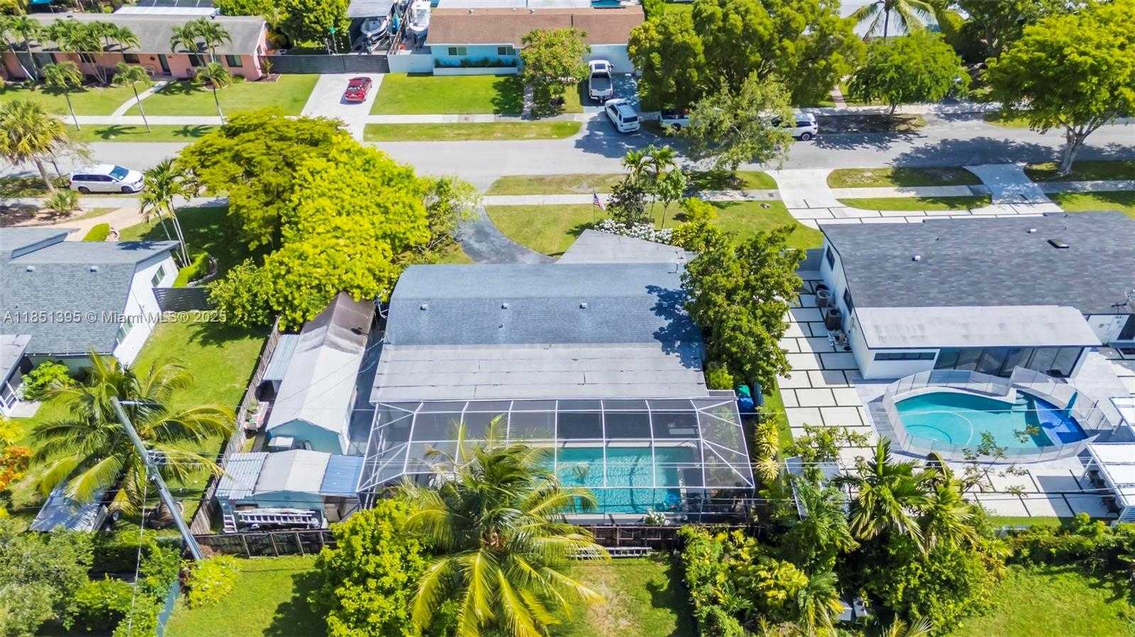 Small Image of 8711 SOUTH WEST 191ST ST, Cutler Bay Number 46