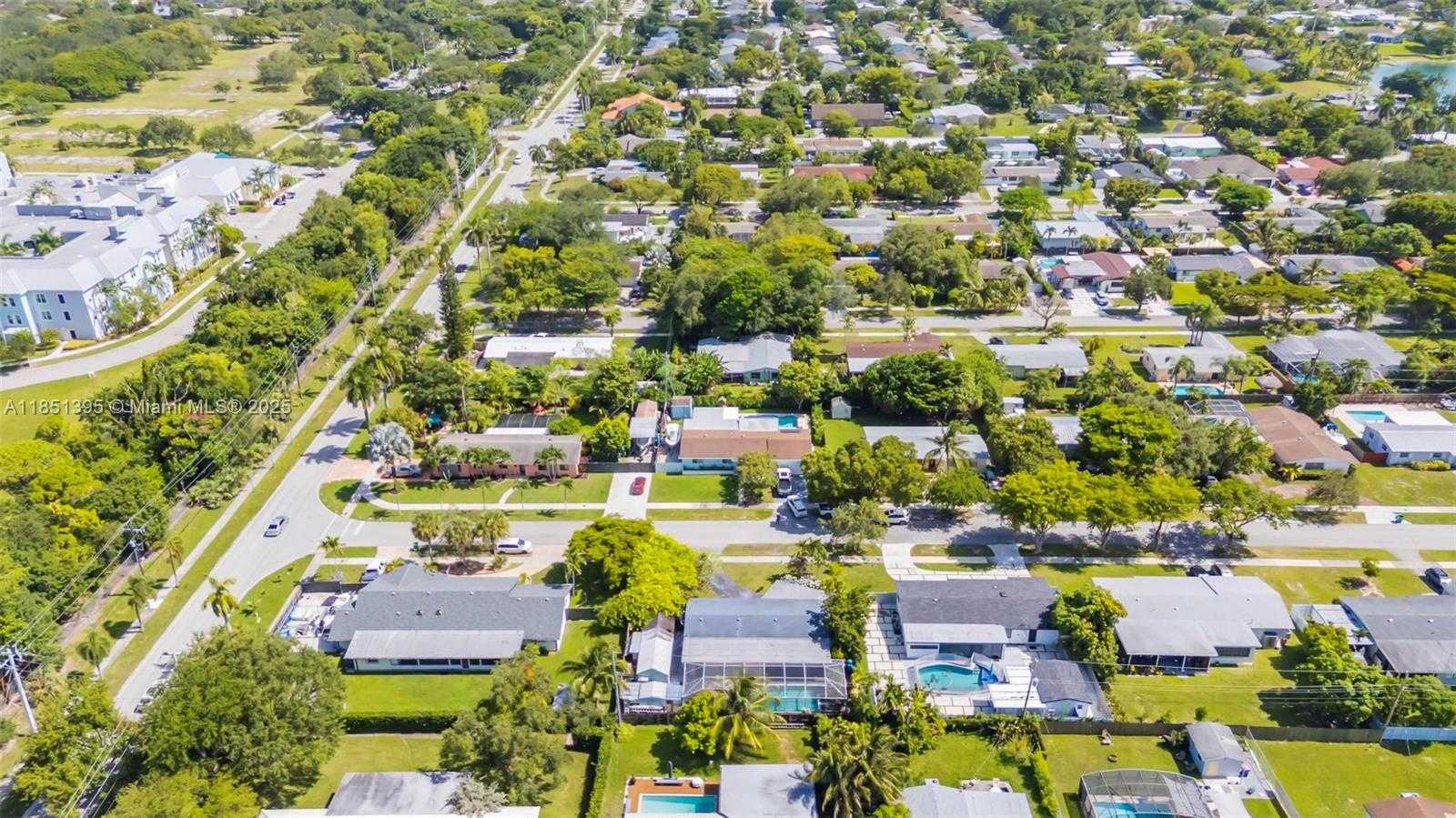 Small Image of 8711 SOUTH WEST 191ST ST, Cutler Bay Number 48