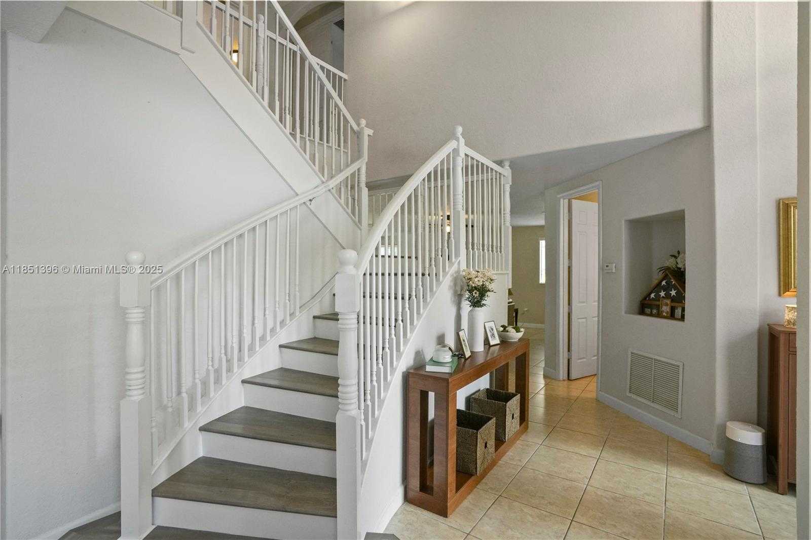 Small Image of 7714 SOUTH WEST 193RD ST, Cutler Bay Number 10