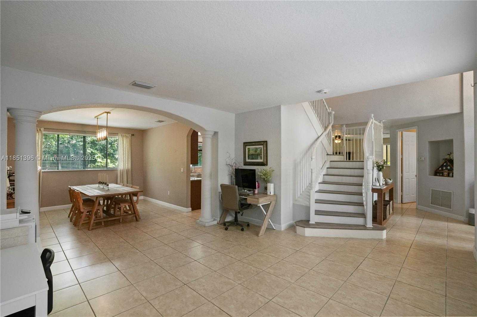 Small Image of 7714 SOUTH WEST 193RD ST, Cutler Bay Number 11