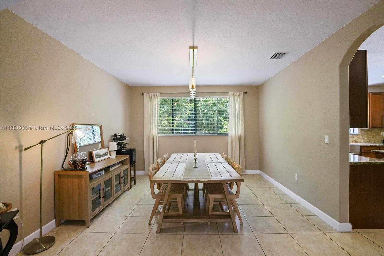 Small Image of 7714 SOUTH WEST 193RD ST, Cutler Bay Number 13
