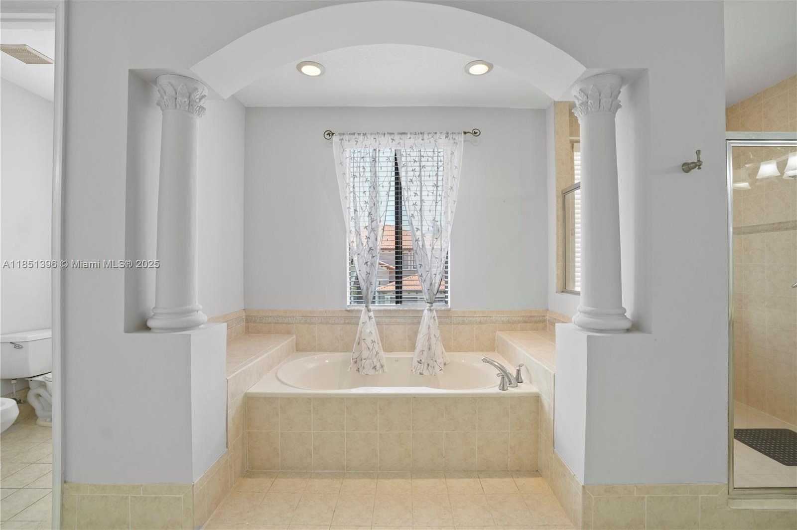 Small Image of 7714 SOUTH WEST 193RD ST, Cutler Bay Number 33