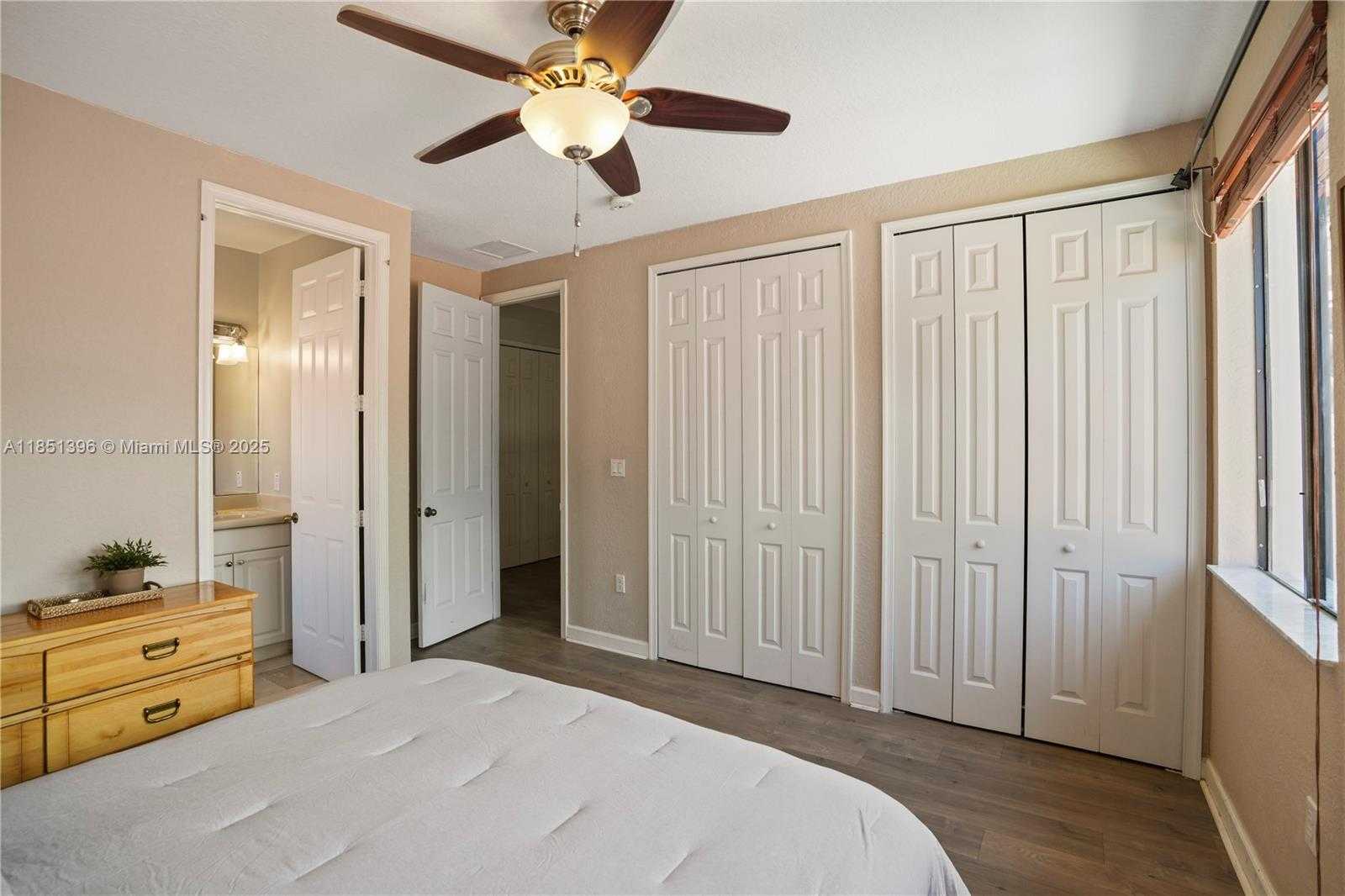 Small Image of 7714 SOUTH WEST 193RD ST, Cutler Bay Number 49