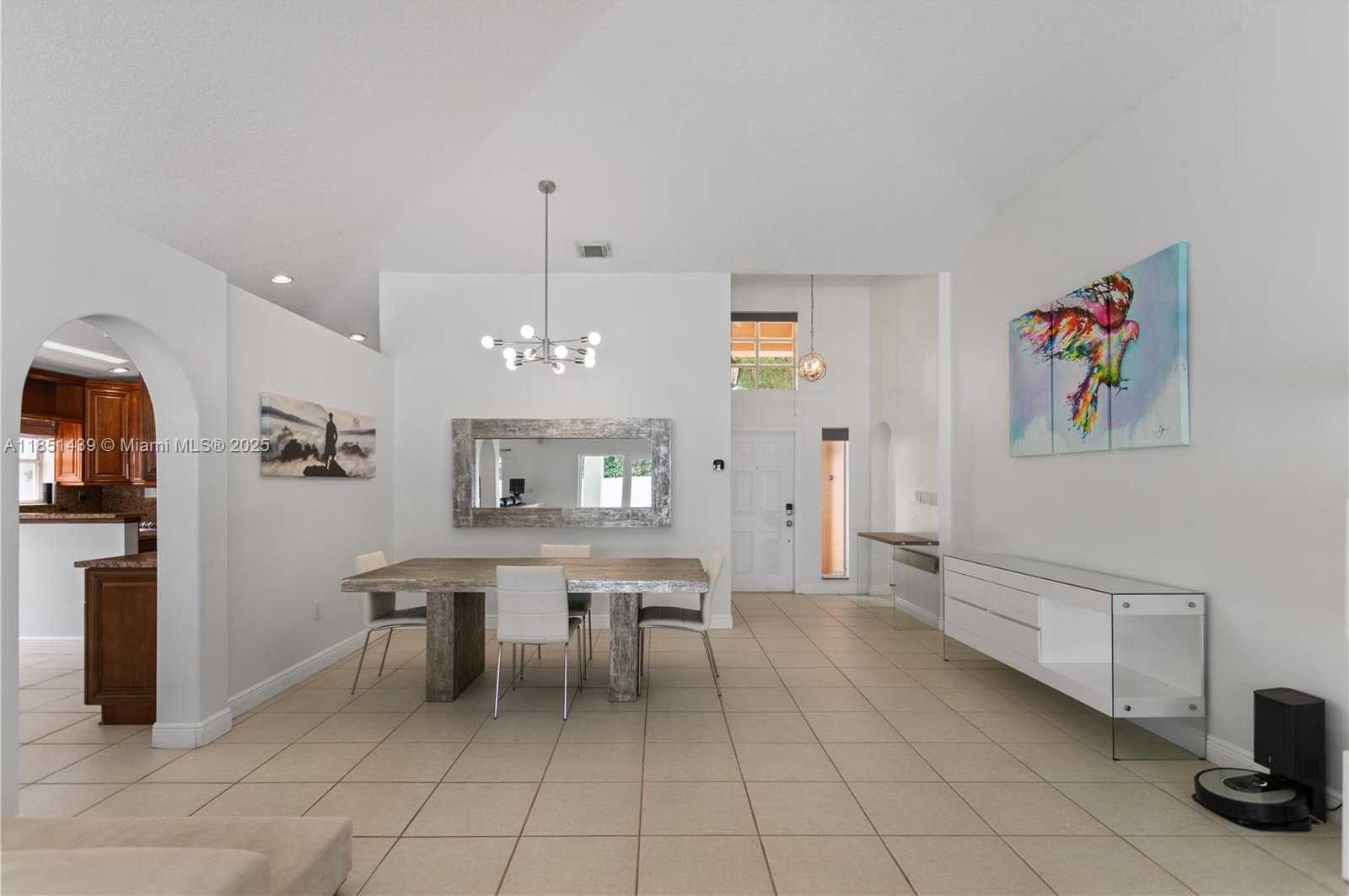 Small Image of 14321 SOUTH WEST 33RD CT, Miramar Number 10