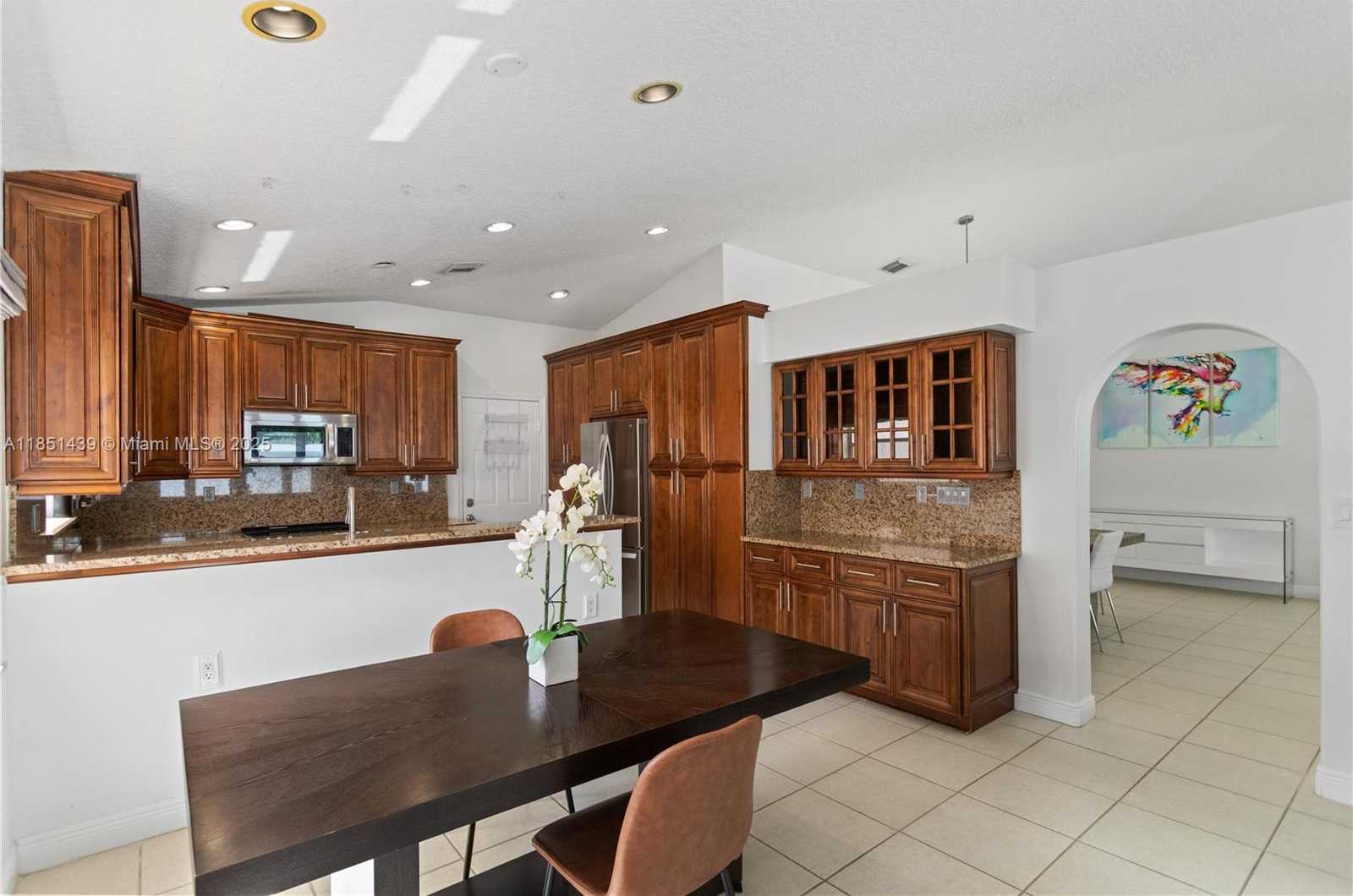 Small Image of 14321 SOUTH WEST 33RD CT, Miramar Number 15