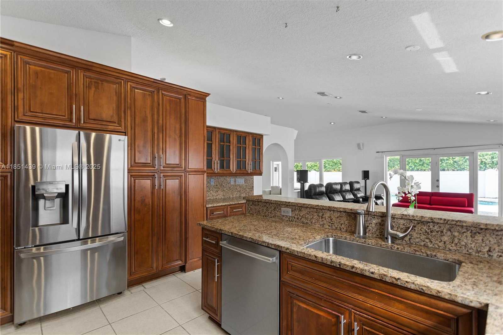 Small Image of 14321 SOUTH WEST 33RD CT, Miramar Number 17