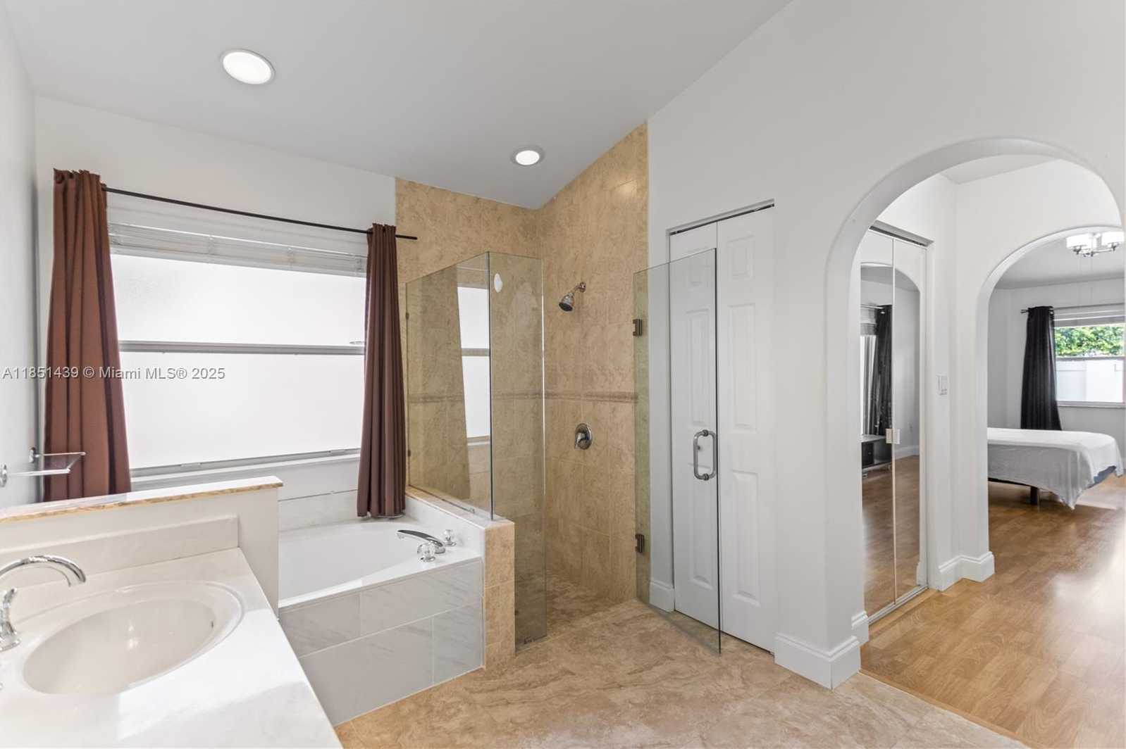 Small Image of 14321 SOUTH WEST 33RD CT, Miramar Number 32