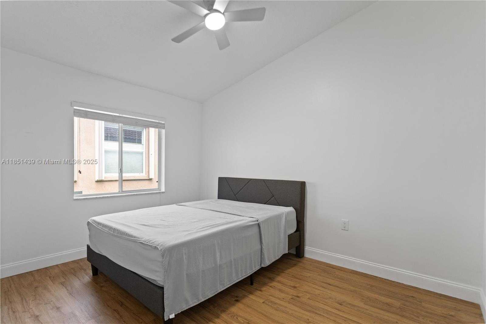 Small Image of 14321 SOUTH WEST 33RD CT, Miramar Number 33